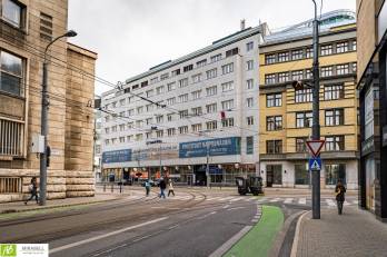 Klimatizované kancelárie a obchodné priestory v centre mesta 