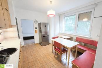 Prenájom: 3 izbový zariadený byt v Ružinove - Bystrého ulica